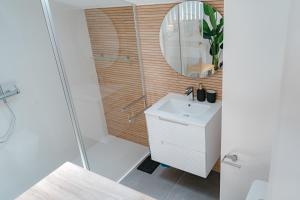 Kúpeľňa v ubytovaní APARTAMENTOS VIRGEN DEL CARMEN