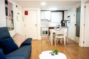 Apartamento Buen Camino的厨房或小厨房