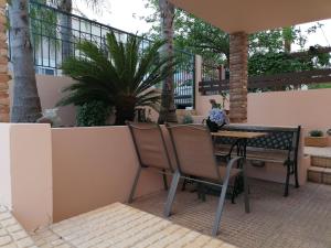 Balkón nebo terasa v ubytování petite nafplio sofos apartment