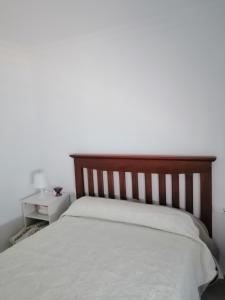 Łóżko lub łóżka w pokoju w obiekcie Hormaza Chiclana