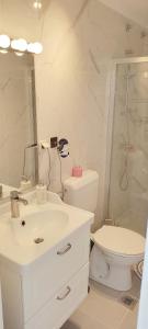 Galeriebild der Unterkunft Appartements Dominique, with private terrace in Supetarska Draga + 23 Fotos