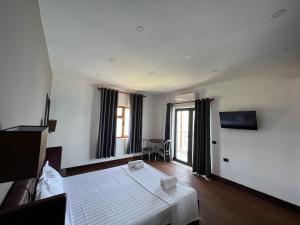 TV/trung tâm giải trí tại Hotel Victoria