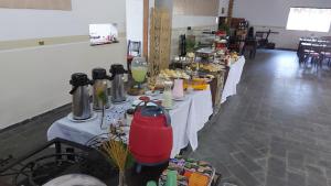 Comida en o cerca de este hotel