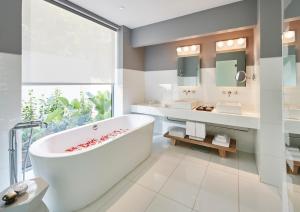 A bathroom at COMO Point Yamu, Phuket