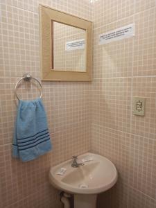 Albergue Muzy的一间浴室