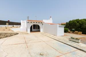 The building in which the holiday home is located
