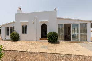The building in which the holiday home is located