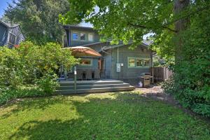 Gallery image of Inviting Bungalow with Deck, Close to Dtwn LA! in South Pasadena