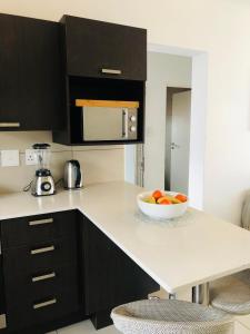 Kitchen o kitchenette sa PHOLA The View