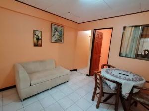 Posezení v ubytování Marta's Guesthouses, apartamentos con entrada autonoma