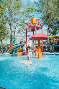 Bazén v ubytování Avani Plus Khao Lak Resort nebo v jeho okolí