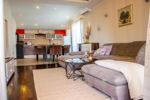 Kuchnia lub aneks kuchenny w obiekcie Apartments Kraljic