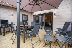 Гостиная зона в Bergwaldchalets Wellness