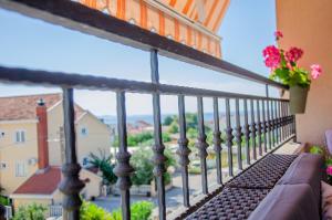 Balkon lub taras w obiekcie Apartments Kraljic