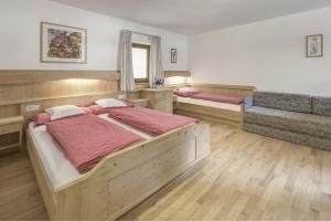 Gallery image of Apartment Ciasa Laoi in San Cassiano