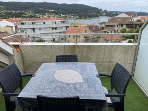 Balcó o terrassa a Apartamento Aldán - Vilariño