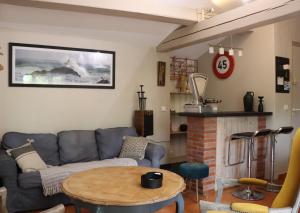 Gallery image of Grand loft de charme, place du village à Thuir in Thuir +9 photos