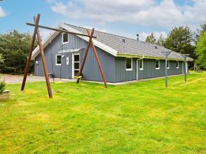 Budova, kde se prázdninový dům nachází