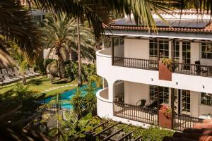 The swimming pool at or close to Eden Meloneras by TAM Resorts