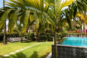 The swimming pool at or close to Eden Meloneras by TAM Resorts