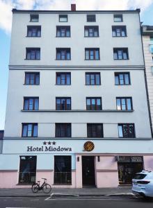 Budova, v ktorej sa hotel nachádza