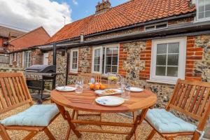 Gallery image of Bluebird Cottage in Higham
