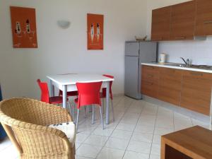 Η κουζίνα ή μικρή κουζίνα στο One Bedroom Apartment Fogo Residence