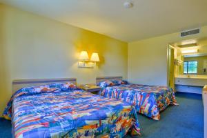 Postel nebo postele na pokoji v ubytování Motel 6-Kingman, AZ - Route 66 East