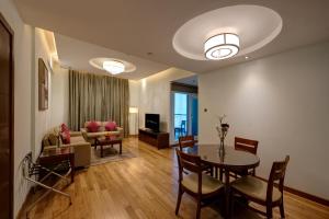 Posezení v ubytování Rose Park Hotel - Al Barsha, Opposite Metro Station