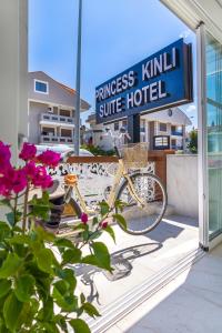 Afbeelding uit fotogalerij van Princess Kinli Suites Hotel in Marmaris