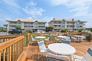 Gallery image of St. Martin Beachwalk Villas 111 in Destin