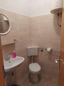 Φωτογραφία από το άλμπουμ του Apartmani Karla σε Dugi Rat