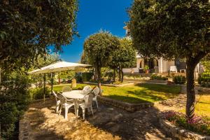 Zahrada ubytování Apartments Villa Mirella