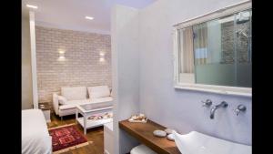 Phòng tắm tại Haifa Luxury Boutique Apartments