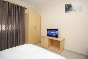 TV a/nebo společenská místnost v ubytování Hotel Summer Stars