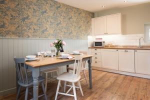Gallery image of Campsie Cottage in Ancrum