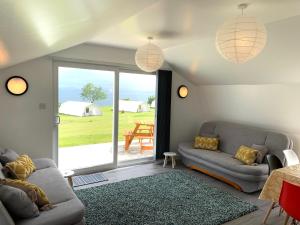 Istumisnurk majutusasutuses Glamping at Shieling Holidays Mull