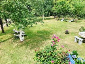 Zahrada ubytování Villa de charme parc fleuri, arboré et piscine à BIARRITZ