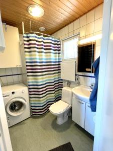 Koupelna v ubytování Pohjanpuistikko Apartment