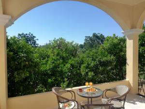 A balcony or terrace at BELLA CISTERNA