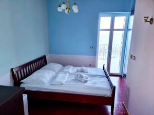 Postel nebo postele na pokoji v ubytování VILLA BISER