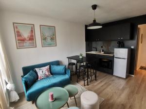 Kuchyňa alebo kuchynka v ubytovaní Cabourg T2 Front de Mer - Proche Thalasso