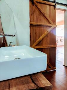 A bathroom at Lux Apartment