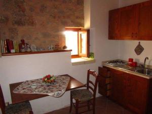 A kitchen or kitchenette at Masseria Bianca