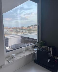 Foto da galeria de 18 Dante Luxury Suites em Cagliari