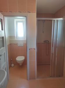 Baðherbergi á Domeček u lesa