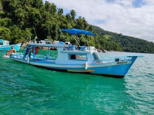 Gallery image of Passeio de barco em Paraty RJ in Paraty