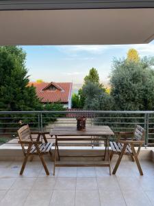 Balkón nebo terasa v ubytování Seaside one-bedroom on Chalkis