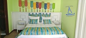 Uma cama ou camas num quarto em Varandas do Mar