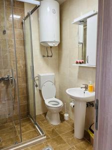 A bathroom at Apartments MASIMO